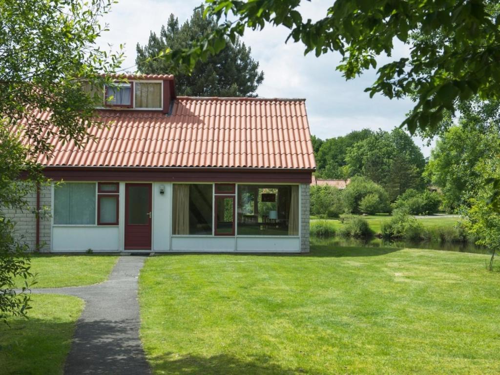ホテルLandal De Bloemert ザイドラーレン エクステリア 写真